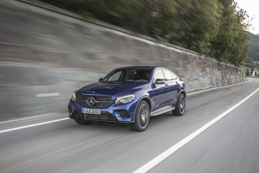  Mercedes-Benz GLC250 4Matic AMG Line Coupe 2016 года  (фото 7 из 32)